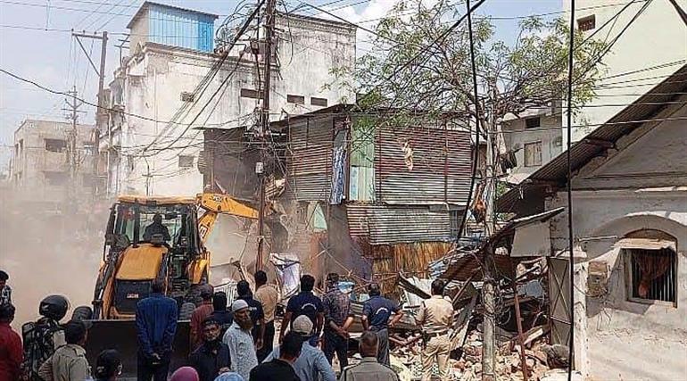 Strict Anti‑Encroachment Drive full45171